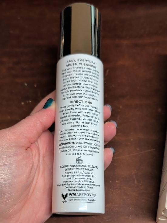 Sigma Beauty SIGMAGIC Brushampoo Liquid 150ml - Picture 2 of 4